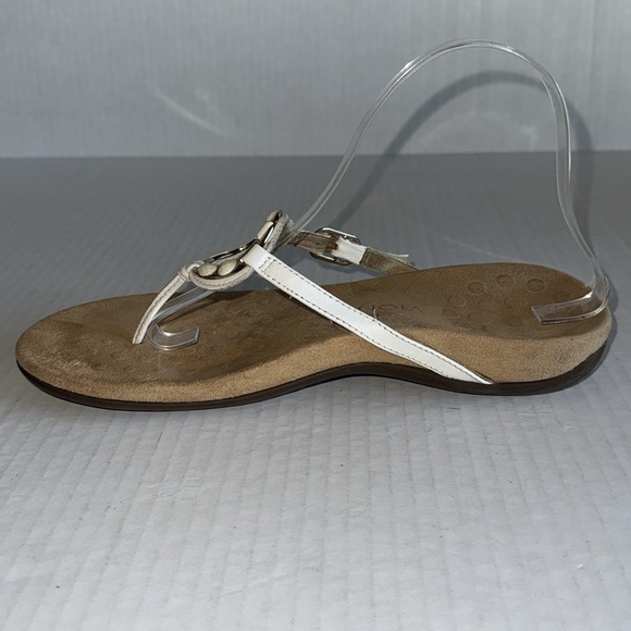 Vionic Ricci Toe Post Sandals - Picture 5 of 11
